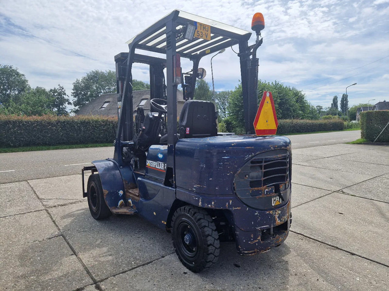 Caterpillar DP25K met breed vorkenbord - Diesel viličar: slika 3 Caterpillar DP25K met breed vorkenbord - Diesel viličar: slika 3