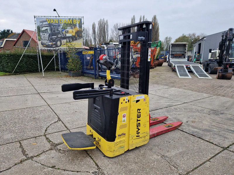 Hyster S1.5S elektrische stapelaar - Stroj za zlaganje: slika 4 Hyster S1.5S elektrische stapelaar - Stroj za zlaganje: slika 4