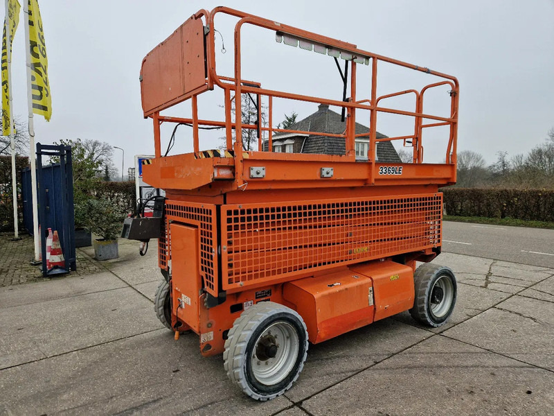 JLG 3369LE elektrisch werkhoogte 12.06m. - Škarjasta dvižna ploščad: slika 2 JLG 3369LE elektrisch werkhoogte 12.06m. - Škarjasta dvižna ploščad: slika 2
