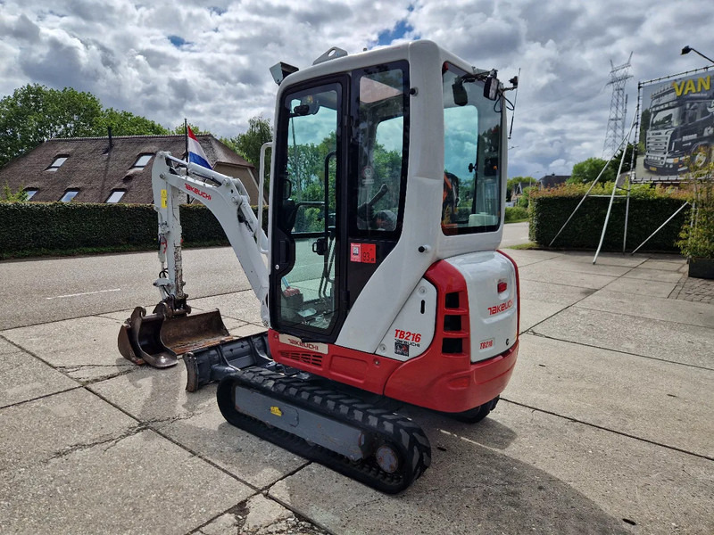 Takeuchi TB216 met 2089 uur - Mini bager: slika 3 Takeuchi TB216 met 2089 uur - Mini bager: slika 3