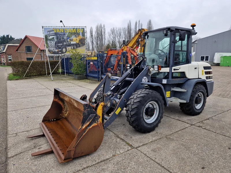 Terex TL80 met 1704 uur - Kolesni nakladalec: slika 1 Terex TL80 met 1704 uur - Kolesni nakladalec: slika 1