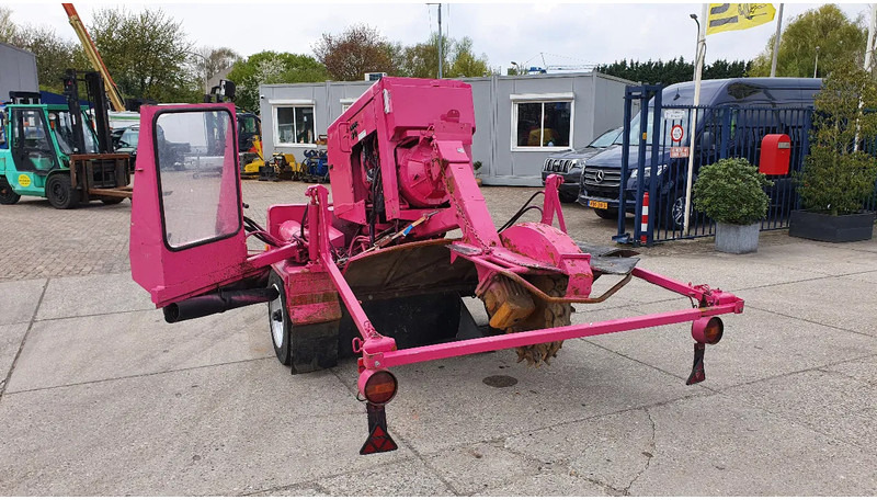 VERMEER SC1102 stobben/stronkenfrees - Rezkar za štore: slika 3 VERMEER SC1102 stobben/stronkenfrees - Rezkar za štore: slika 3