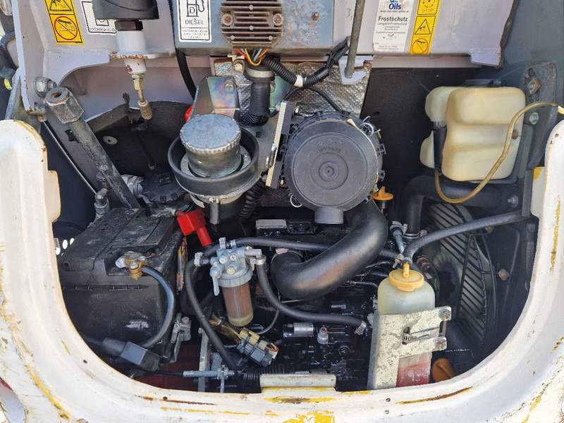 WACKER NEUSON 2003RD met nivelleersysteem - Mini bager: slika 5 WACKER NEUSON 2003RD met nivelleersysteem - Mini bager: slika 5