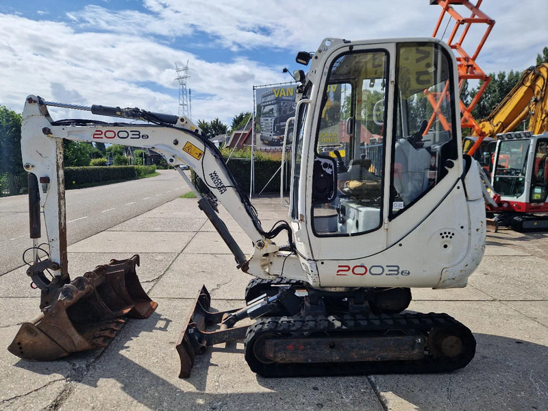 WACKER NEUSON 2003RD met nivelleersysteem - Mini bager: slika 1 WACKER NEUSON 2003RD met nivelleersysteem - Mini bager: slika 1