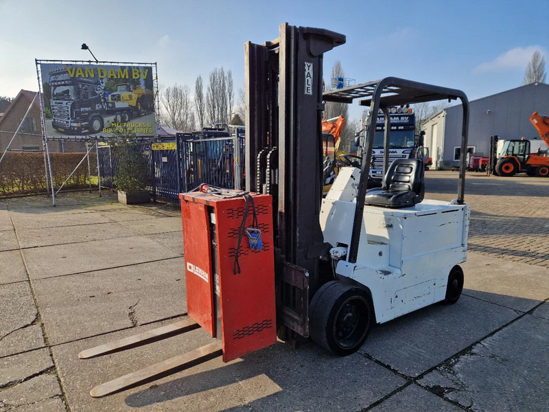 Yale 4.5 ton elektrisch triplomast - Električni viličar: slika 1 Yale 4.5 ton elektrisch triplomast - Električni viličar: slika 1