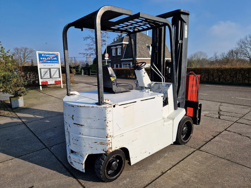 Yale 4.5 ton elektrisch triplomast - Električni viličar: slika 4 Yale 4.5 ton elektrisch triplomast - Električni viličar: slika 4