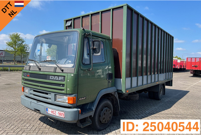 DAF 45.160 - Tovornjak za prevoz konj: slika 1 DAF 45.160 - Tovornjak za prevoz konj: slika 1