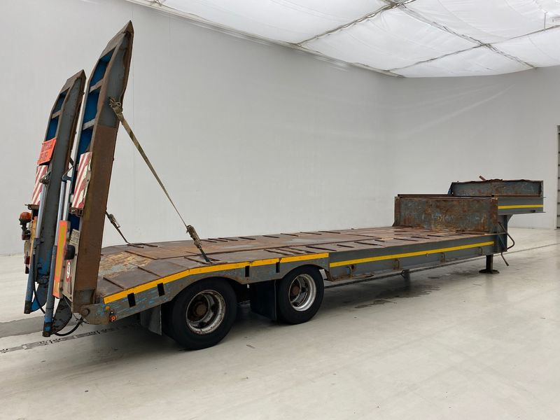 GHEYSEN & VERPOORT Low bed trailer - Nizko noseča polprikolica: slika 5 GHEYSEN & VERPOORT Low bed trailer - Nizko noseča polprikolica: slika 5