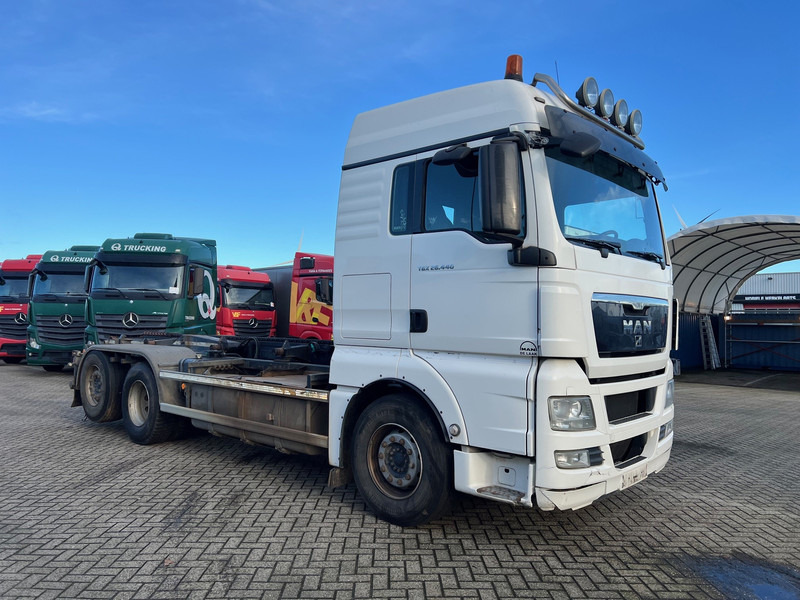 MAN TGX 26.440 - 6x2 - Tovornjak - kabelski sistem: slika 3 MAN TGX 26.440 - 6x2 - Tovornjak - kabelski sistem: slika 3