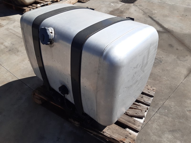 Mercedes-Benz A9604704602 480 liter - Rezervoar za gorivo: slika 2 Mercedes-Benz A9604704602 480 liter - Rezervoar za gorivo: slika 2