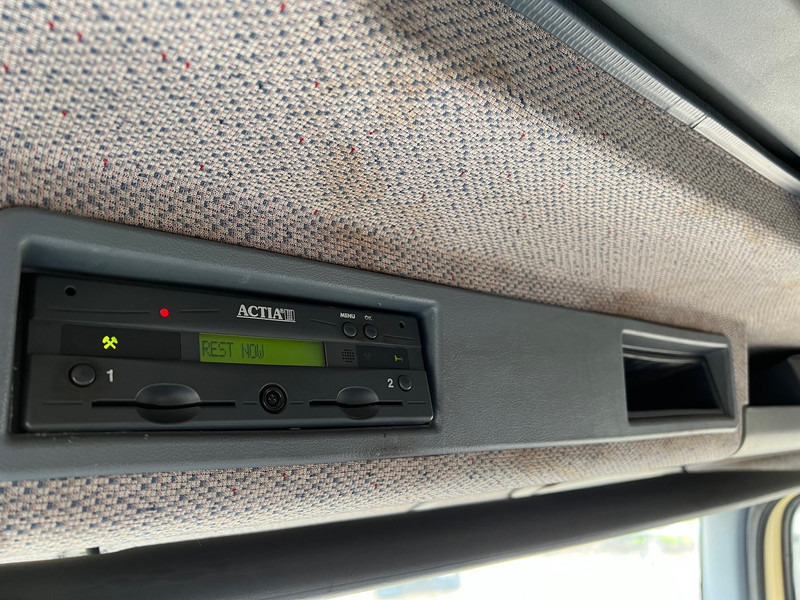 Tovornjak s ponjavo Mercedes-Benz Atego 1828: slika 17