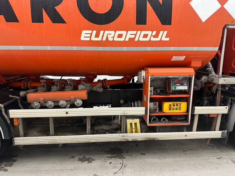 Renault Midlum 300 DXi - Tovornjak cisterna: slika 4 Renault Midlum 300 DXi - Tovornjak cisterna: slika 4