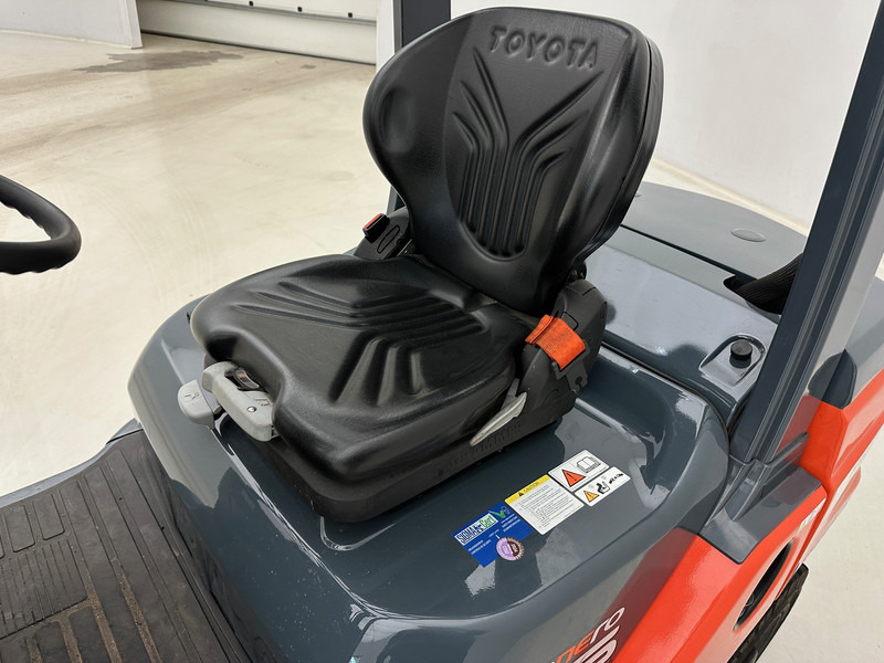 Toyota* 2022 Tonero 25 - Diesel viličar: slika 5 Toyota* 2022 Tonero 25 - Diesel viličar: slika 5
