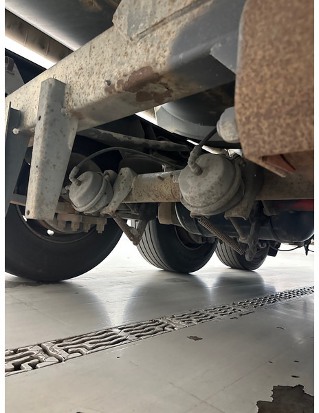 Polprikolica cisterna Trailer Tank 39000 L: slika 10