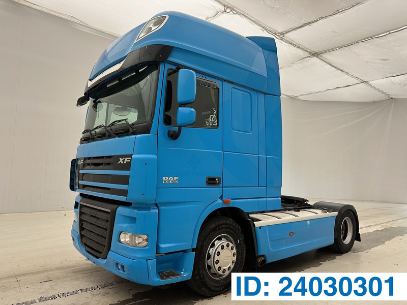 DAF XF105.460 Super Space Cab - Vlačilec: slika 1 DAF XF105.460 Super Space Cab - Vlačilec: slika 1