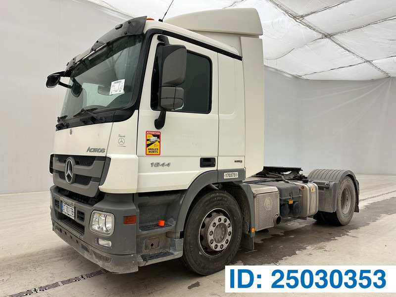 Mercedes-Benz Actros 1844 - Vlačilec: slika 1 Mercedes-Benz Actros 1844 - Vlačilec: slika 1