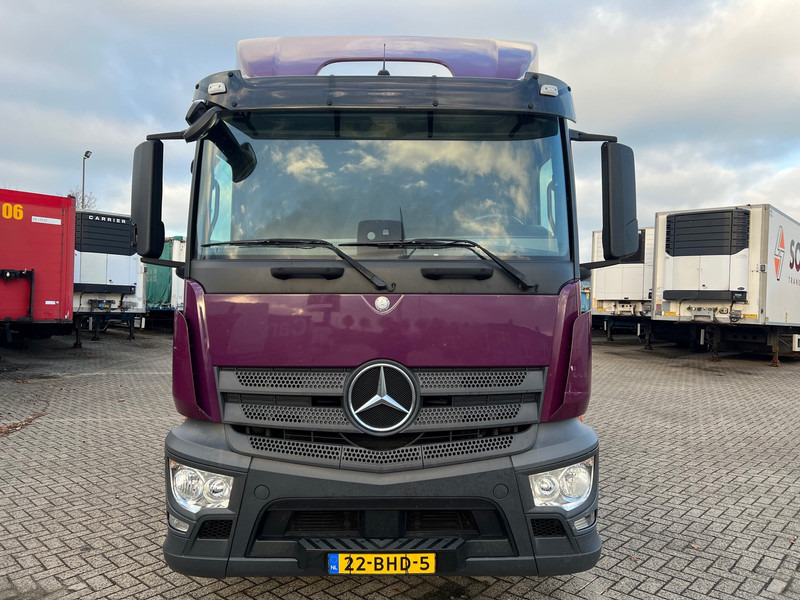 Mercedes-Benz Antos 1836 - Vlačilec: slika 2 Mercedes-Benz Antos 1836 - Vlačilec: slika 2