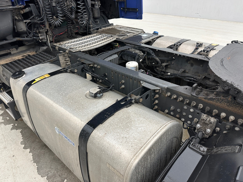 Vlačilec Volvo FH 500 Globetrotter: slika 12