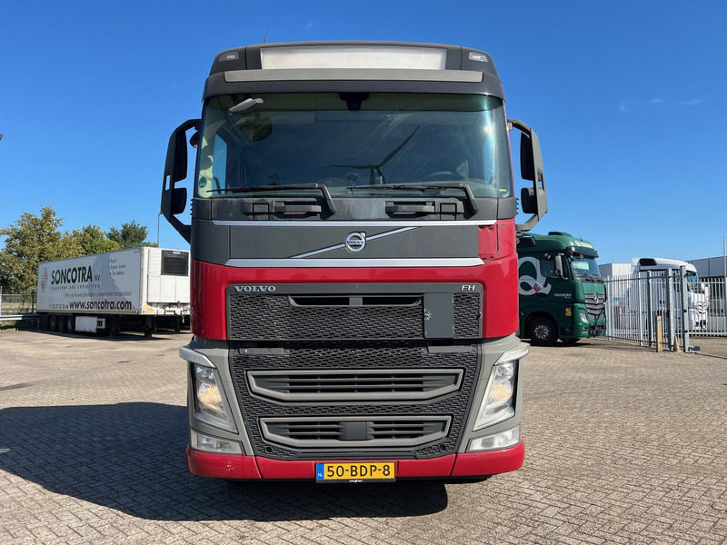 Volvo FH13.420 Globetrotter - ADR - Vlačilec: slika 2 Volvo FH13.420 Globetrotter - ADR - Vlačilec: slika 2
