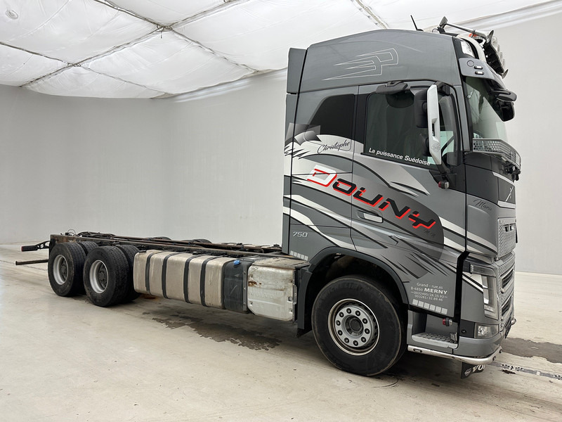 Volvo FH 750 - 6x4 - Tovornjak-šasija: slika 3 Volvo FH 750 - 6x4 - Tovornjak-šasija: slika 3