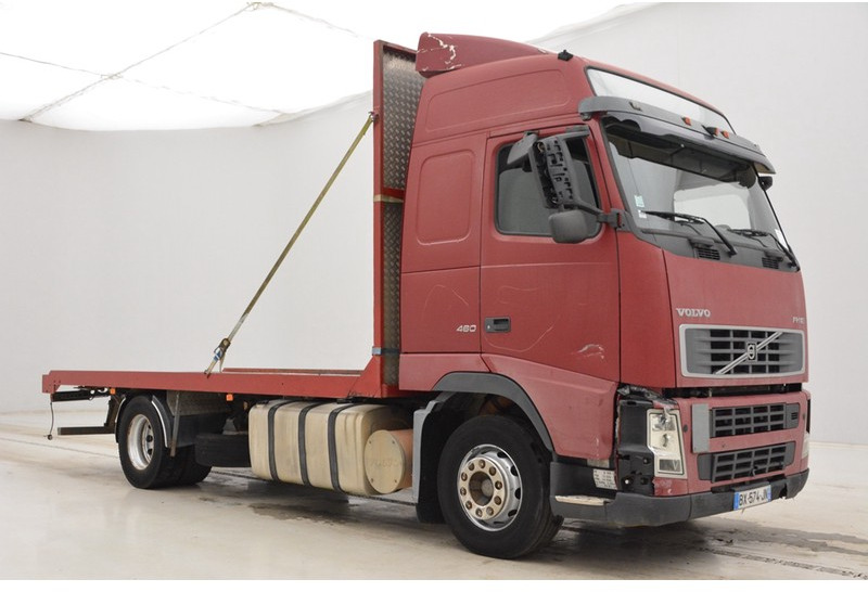 Volvo FH12.460 Globetrotter - Tovornjak s kesonom: slika 3 Volvo FH12.460 Globetrotter - Tovornjak s kesonom: slika 3