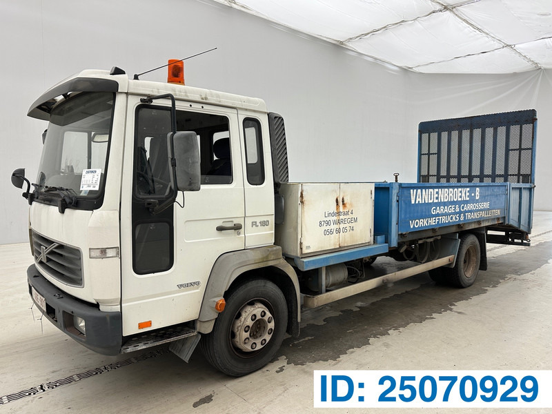 Volvo FL 180 - Tovornjak prekucnik: slika 1 Volvo FL 180 - Tovornjak prekucnik: slika 1