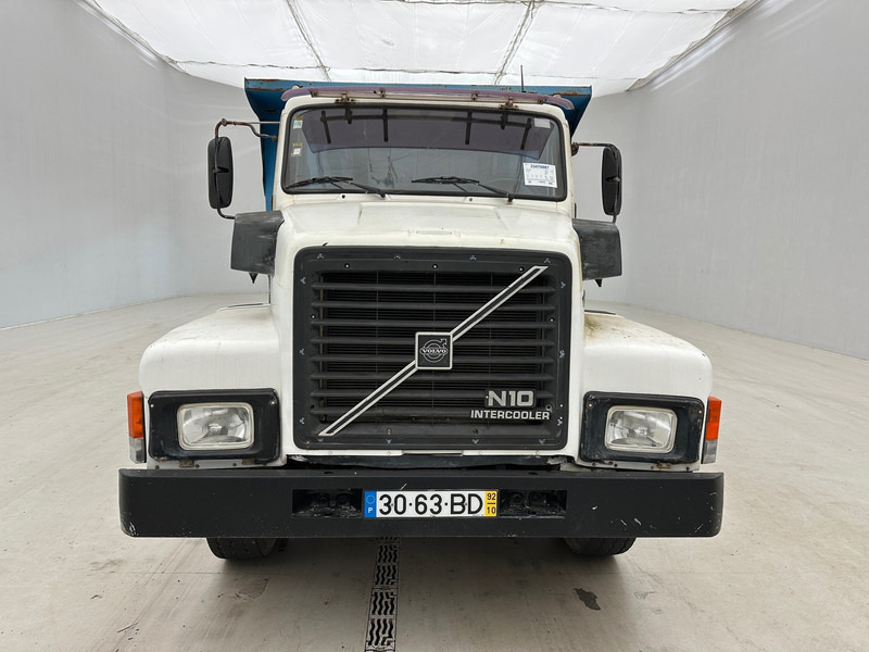 Volvo N10.320 - 6x4 - Tovornjak prekucnik: slika 2 Volvo N10.320 - 6x4 - Tovornjak prekucnik: slika 2