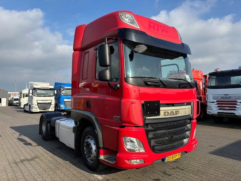 DAF CF 460 Spacecab Euro 6 - Vlačilec: slika 2 DAF CF 460 Spacecab Euro 6 - Vlačilec: slika 2