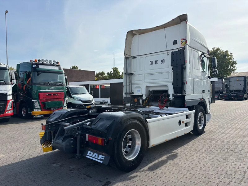 DAF XF 105.510 Super spacecab Euro 5 Retarder - Vlačilec: slika 4 DAF XF 105.510 Super spacecab Euro 5 Retarder - Vlačilec: slika 4