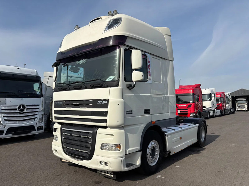 DAF XF 105.510 Super spacecab Euro 5 Retarder - Vlačilec: slika 1 DAF XF 105.510 Super spacecab Euro 5 Retarder - Vlačilec: slika 1