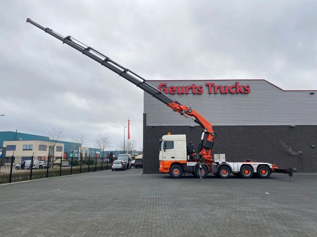 DAF XF 105 10X4 + FASSI F1500AXP.28 KRAAN/KRAN/CRANE - Tovornjak z dvigalom: slika 5 DAF XF 105 10X4 + FASSI F1500AXP.28 KRAAN/KRAN/CRANE - Tovornjak z dvigalom: slika 5