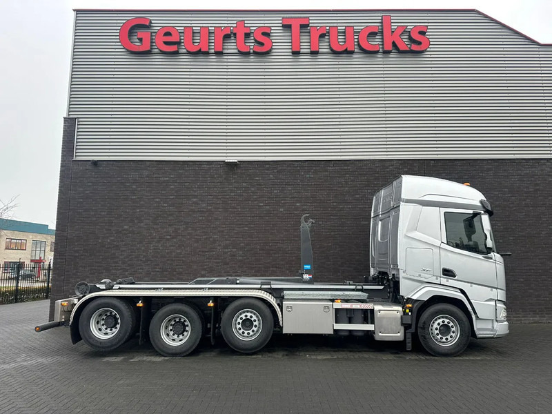 DAF XF 530 8X2 TRIPLE VDL S-30-6700 HAAKARMSYSTEEM/ABROLLKIPPER/HOOKLIFT/NIEUW/NEW - Kotalni prekucni tovornjak: slika 4 DAF XF 530 8X2 TRIPLE VDL S-30-6700 HAAKARMSYSTEEM/ABROLLKIPPER/HOOKLIFT/NIEUW/NEW - Kotalni prekucni tovornjak: slika 4