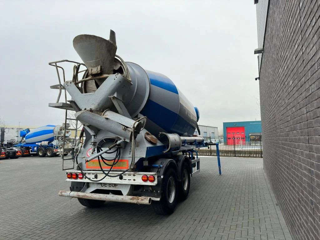 DE BUF 2-ASSIGE 10M3 CONCRETE MIXER/MISCHER/MIXE - Polprikolica mešalec betona: slika 5 DE BUF 2-ASSIGE 10M3 CONCRETE MIXER/MISCHER/MIXE - Polprikolica mešalec betona: slika 5