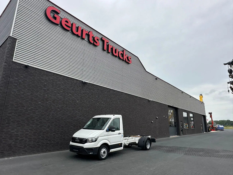 MAN TGE 6.160 CHASSIS CABINE (NIEUW) - Dostavno vozilo: slika 2 MAN TGE 6.160 CHASSIS CABINE (NIEUW) - Dostavno vozilo: slika 2