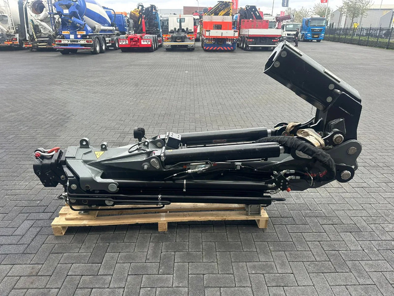 FASSI JIB L 425 VOOR FASSI F425 KRAAN SERIES 2024BWJ, ONGEBRUIKT. 5 X HYDRAULICHE UITSCHUIFBAAR - Roka: slika 5 FASSI JIB L 425 VOOR FASSI F425 KRAAN SERIES 2024BWJ, ONGEBRUIKT. 5 X HYDRAULICHE UITSCHUIFBAAR - Roka: slika 5