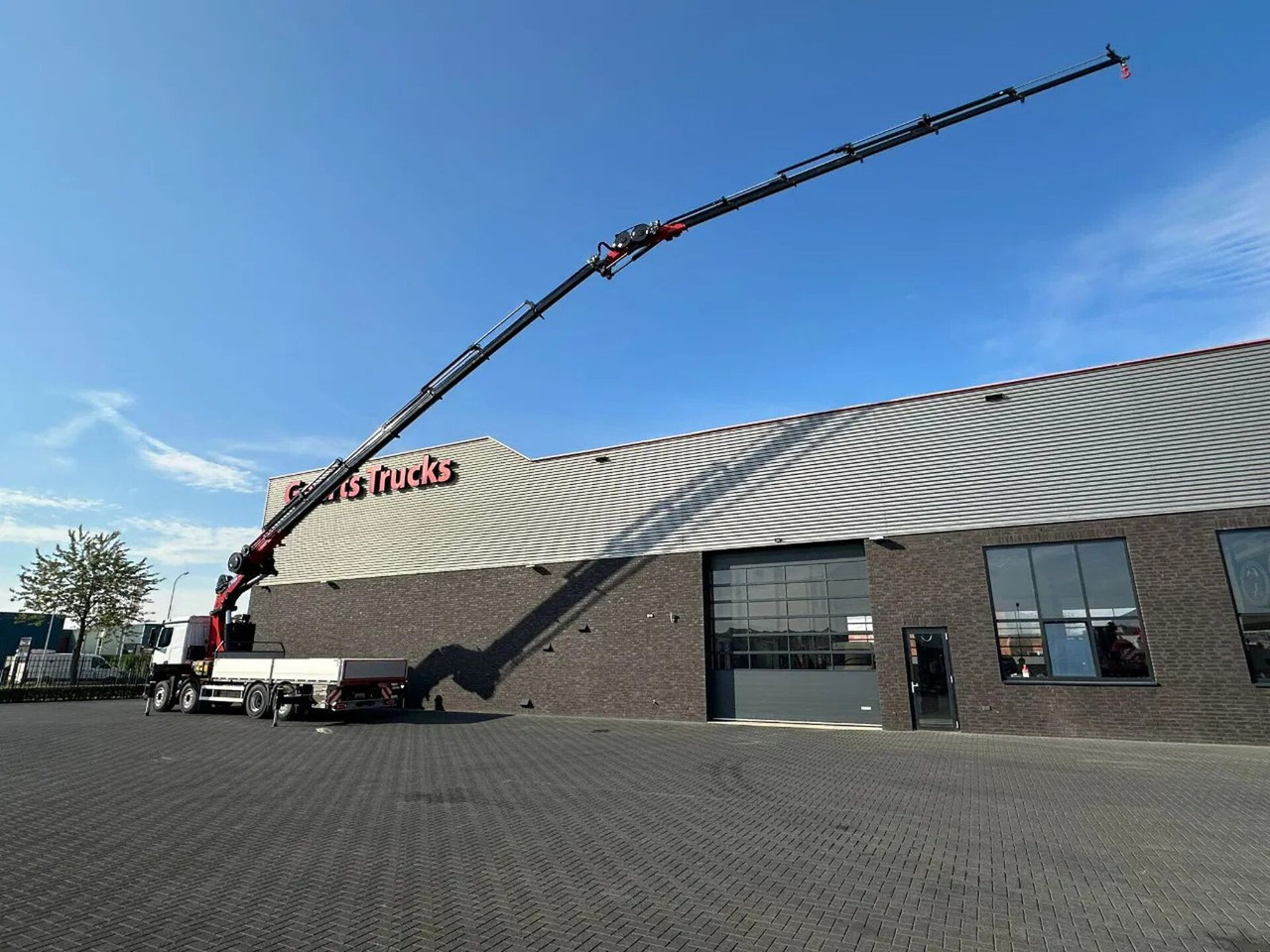 Mercedes-Benz Arocs 3251 8X2 + HMF 7020-K7 FJ 1400-K6 KRAAN/KR - Tovornjak z dvigalom: slika 3 Mercedes-Benz Arocs 3251 8X2 + HMF 7020-K7 FJ 1400-K6 KRAAN/KR - Tovornjak z dvigalom: slika 3