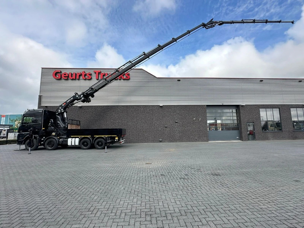 Mercedes-Benz Arocs 3251 8X4 + HIAB 1058 E-8 + JIB 150X-6 JDC - Tovornjak z dvigalom: slika 1 Mercedes-Benz Arocs 3251 8X4 + HIAB 1058 E-8 + JIB 150X-6 JDC - Tovornjak z dvigalom: slika 1