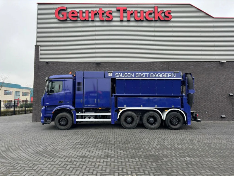 Mercedes-Benz Arocs 3251 8X4 RSP ESE 6 RD 8000 SAUGBAGGER/SUCTIONEXCAVATOR/GRONDZUIGER - Vakuumski tovornjak: slika 1 Mercedes-Benz Arocs 3251 8X4 RSP ESE 6 RD 8000 SAUGBAGGER/SUCTIONEXCAVATOR/GRONDZUIGER - Vakuumski tovornjak: slika 1