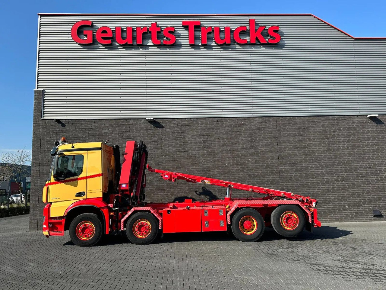 Mercedes-Benz Arocs 3253 L ENA 8X2/4 HMF2820 KRAAN / KRAN/ CRA - Kotalni prekucni tovornjak, Tovornjak z dvigalom: slika 1 Mercedes-Benz Arocs 3253 L ENA 8X2/4 HMF2820 KRAAN / KRAN/ CRA - Kotalni prekucni tovornjak, Tovornjak z dvigalom: slika 1