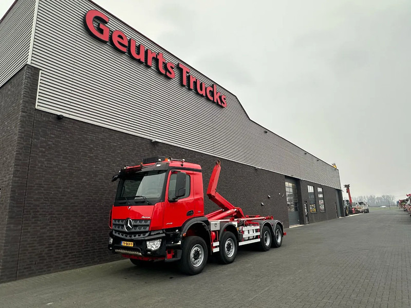 Mercedes-Benz Arocs 8X4 VDL S-30-6600 HAAKARMSYSTEEM/ABROLLKIPPER/HOOKLIFT - Tovornjak - kabelski sistem: slika 2 Mercedes-Benz Arocs 8X4 VDL S-30-6600 HAAKARMSYSTEEM/ABROLLKIPPER/HOOKLIFT - Tovornjak - kabelski sistem: slika 2