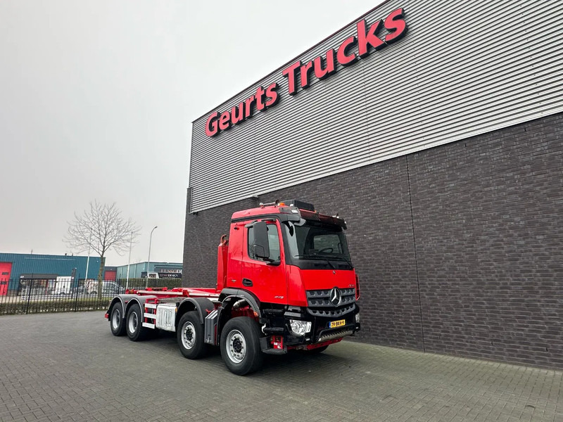 Mercedes-Benz Arocs 8X4 VDL S-30-6600 HAAKARMSYSTEEM/ABROLLKIPPER/HOOKLIFT - Tovornjak - kabelski sistem: slika 5 Mercedes-Benz Arocs 8X4 VDL S-30-6600 HAAKARMSYSTEEM/ABROLLKIPPER/HOOKLIFT - Tovornjak - kabelski sistem: slika 5