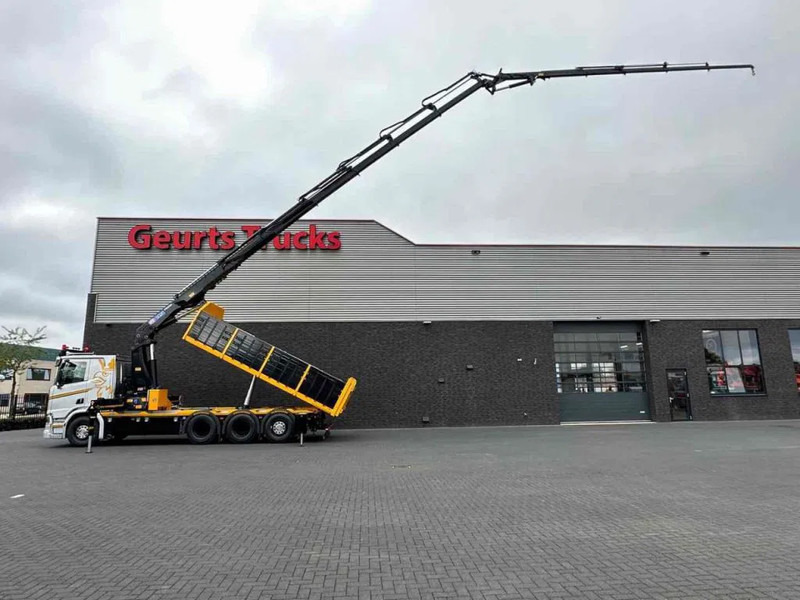 Scania R530 V8 NGS 8X4 TRIDEM MET HYVA 2Z KIPPER + HMF 5020-K6 + JIB FJ1000-K5 KRAAN/KRAN/CRANE/GRUA - Tovornjak prekucnik, Tovornjak z dvigalom: slika 1 Scania R530 V8 NGS 8X4 TRIDEM MET HYVA 2Z KIPPER + HMF 5020-K6 + JIB FJ1000-K5 KRAAN/KRAN/CRANE/GRUA - Tovornjak prekucnik, Tovornjak z dvigalom: slika 1