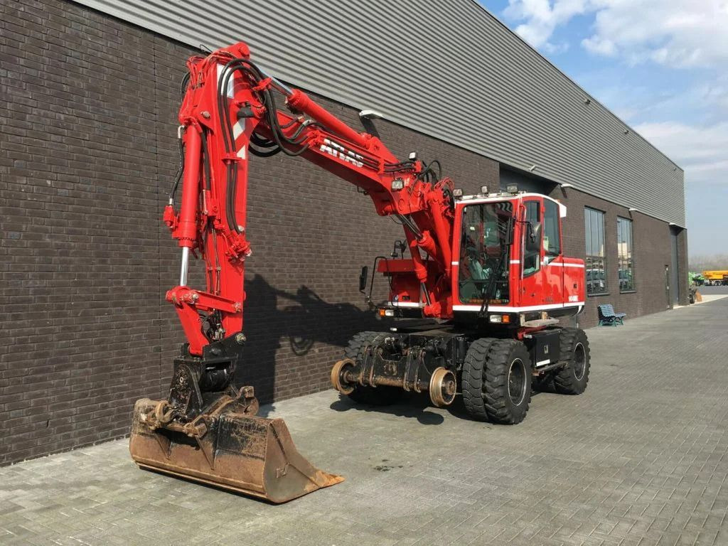 Terex TW 160 SR RAILWAY EXAVATOR - Bager na kolesih: slika 2 Terex TW 160 SR RAILWAY EXAVATOR - Bager na kolesih: slika 2