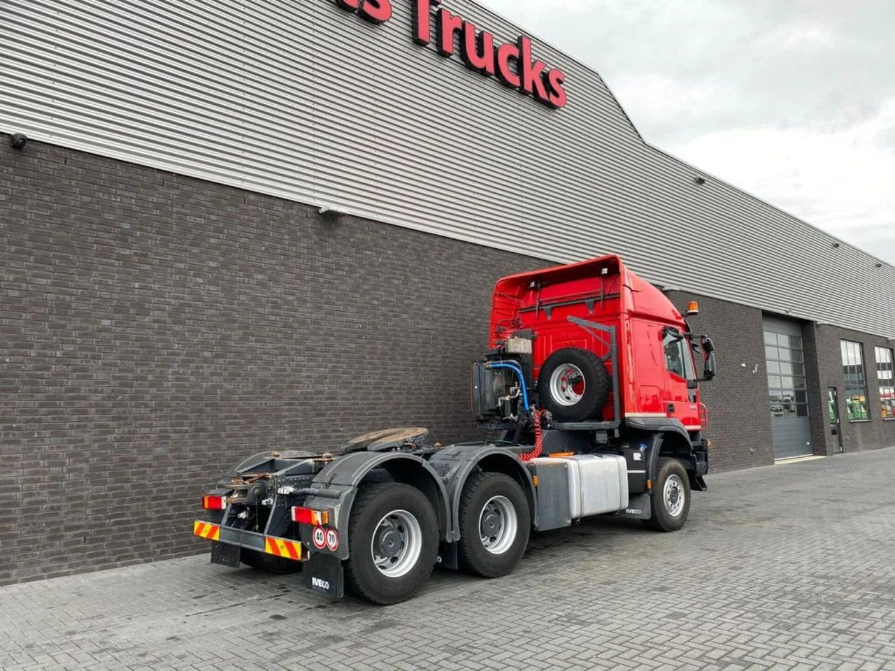 Iveco Trakker 560 SIVI 6X6 HEAVY DUTY PRIME MOVER 275 - Vlačilec: slika 5 Iveco Trakker 560 SIVI 6X6 HEAVY DUTY PRIME MOVER 275 - Vlačilec: slika 5