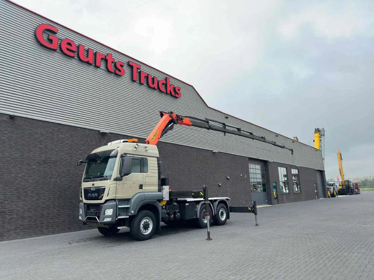 MAN TGS 28.480 6X4-4 BL + PALFINGER PK 34002-SH G PO - Vlačilec: slika 2 MAN TGS 28.480 6X4-4 BL + PALFINGER PK 34002-SH G PO - Vlačilec: slika 2
