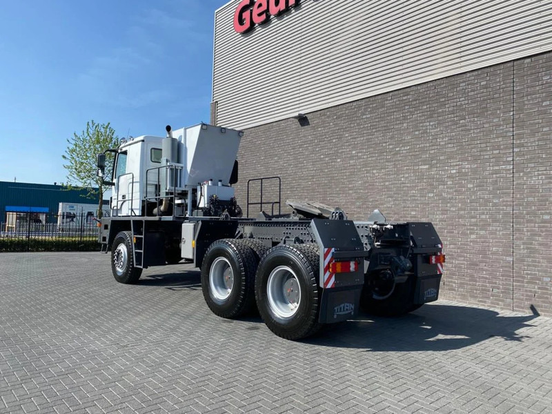 Mercedes-Benz TITAN 5560 Z52-600 F TITAN 5560 Z52-600 F 6X6 HEAVY-DUTY TRUCK - Vlačilec: slika 3 Mercedes-Benz TITAN 5560 Z52-600 F TITAN 5560 Z52-600 F 6X6 HEAVY-DUTY TRUCK - Vlačilec: slika 3