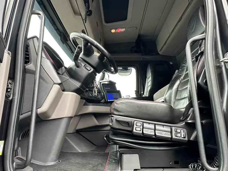 Vlačilec Scania S520 6X4 HEAVY DUTY TRACTOR/TREKKER/SZM: slika 9 Vlačilec Scania S520 6X4 HEAVY DUTY TRACTOR/TREKKER/SZM: slika 9