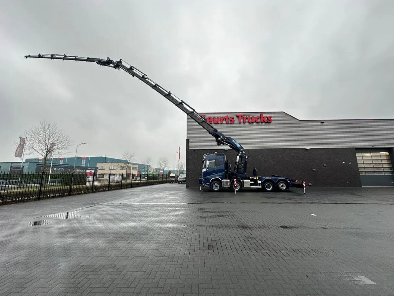 Volvo FH 16.650 8X2 + EFFER 1855/8S + JIB 6S HEAVY DUT - Vlačilec: slika 5 Volvo FH 16.650 8X2 + EFFER 1855/8S + JIB 6S HEAVY DUT - Vlačilec: slika 5