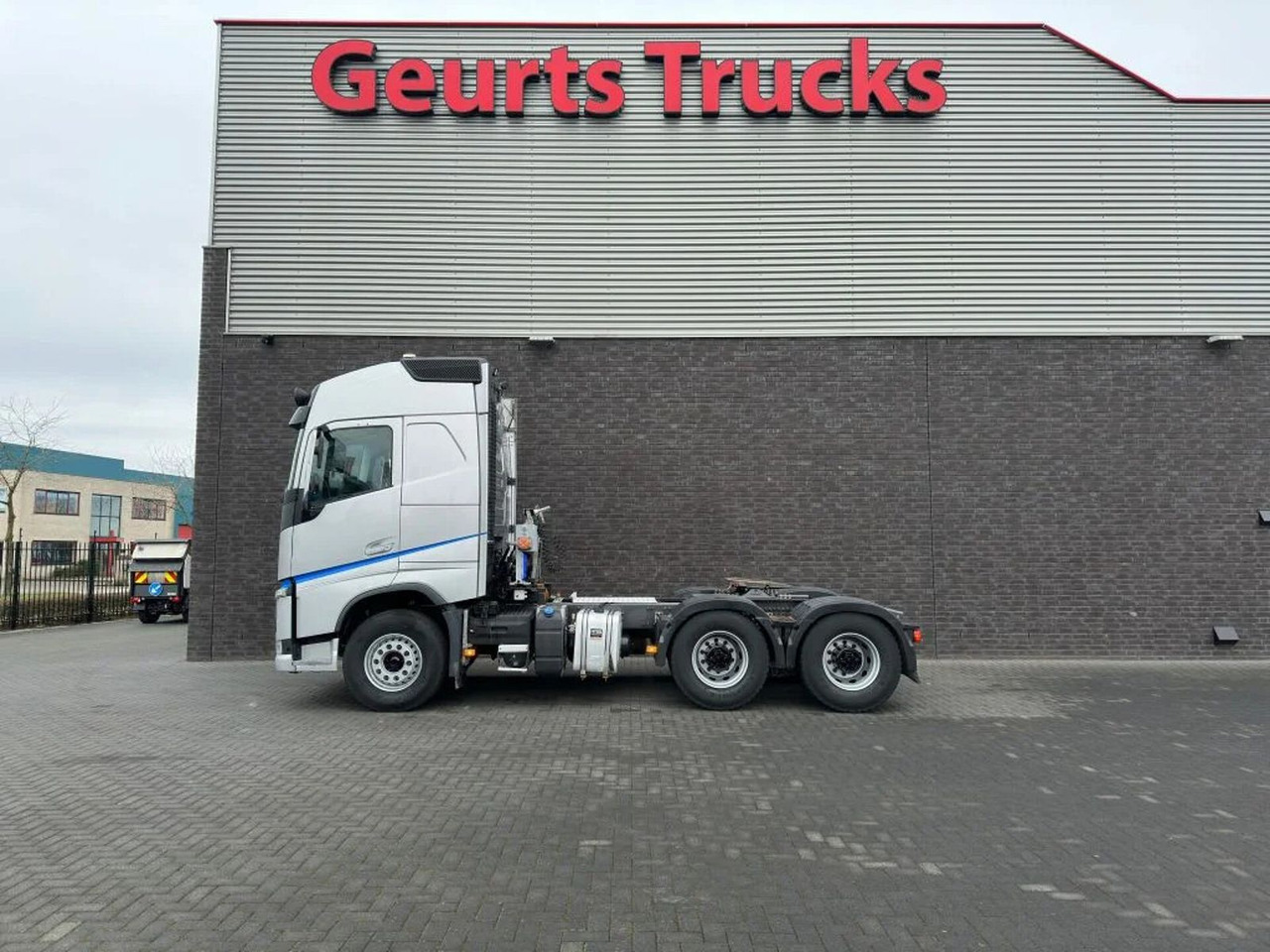 Volvo FH 460 6X4 TREKKER/TRACTOR/SZM EURO 6 HYDRAULIC - Vlačilec: slika 1 Volvo FH 460 6X4 TREKKER/TRACTOR/SZM EURO 6 HYDRAULIC - Vlačilec: slika 1