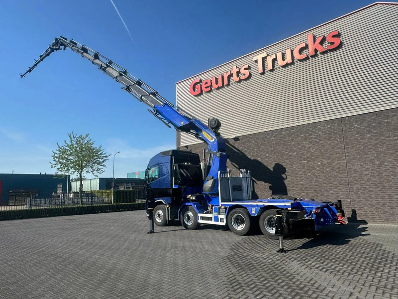 Volvo FH 540 8X4 TREKKER / BAKWAGEN MET PALFINGER PK135.002 TEC7 + JIB PJ190 KRAAN / KRAN / CRANE / GRUA - Vlačilec: slika 4 Volvo FH 540 8X4 TREKKER / BAKWAGEN MET PALFINGER PK135.002 TEC7 + JIB PJ190 KRAAN / KRAN / CRANE / GRUA - Vlačilec: slika 4
